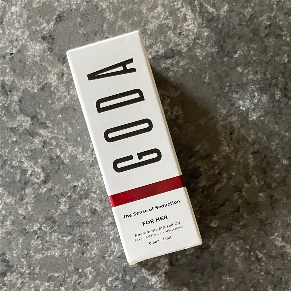Pheromone Infused Oil for Her - White and Red